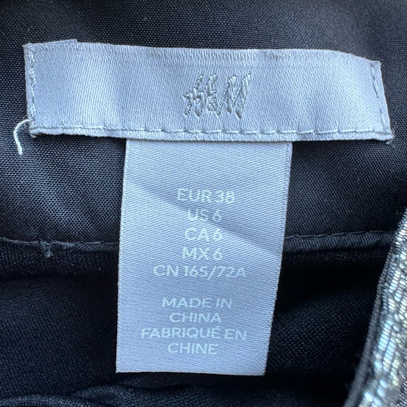 H&M shimmery silver stripe skirt - Picture 3 of 3